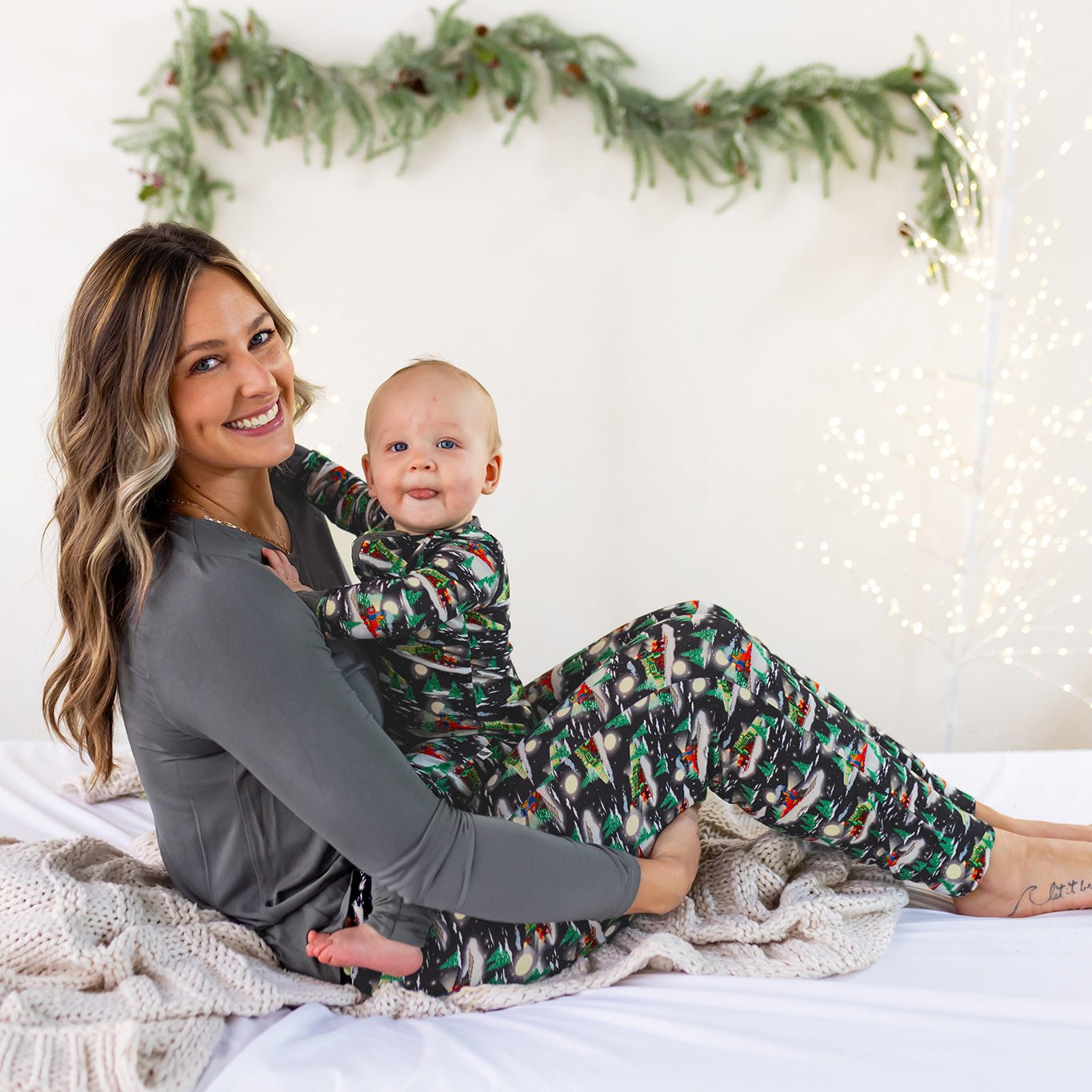 Magical Midnight Express Trains Women's Long Sleeve Pajama Jogger Set