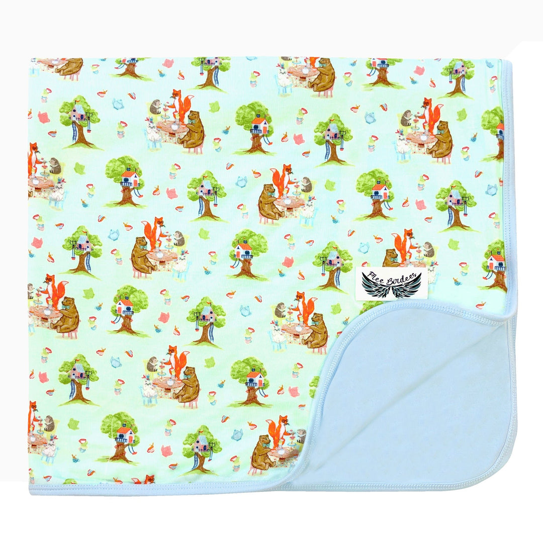 Tree House Party Double-Layered Throw Blanket