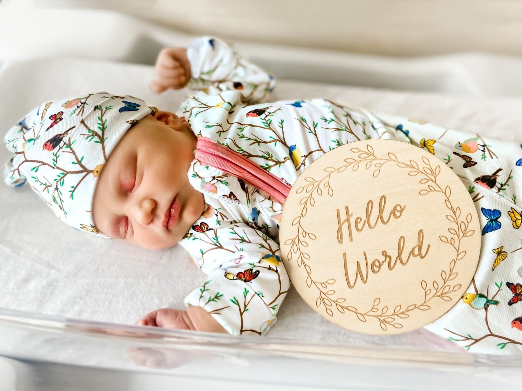 10 Baby Sleep Tips - Free Birdees