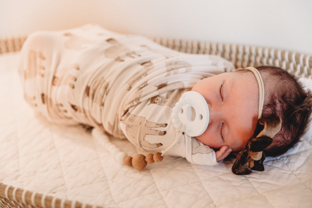 Ultimate Swaddle Guide for 2020 - Free Birdees