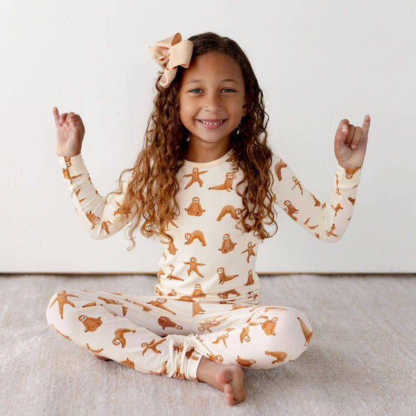 shaggy-yoga-sloth-long-sleeve-