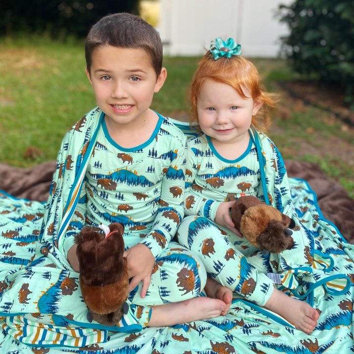 Born to be Wild Bisons Long Sleeve Pajama Set (2T-12Y)