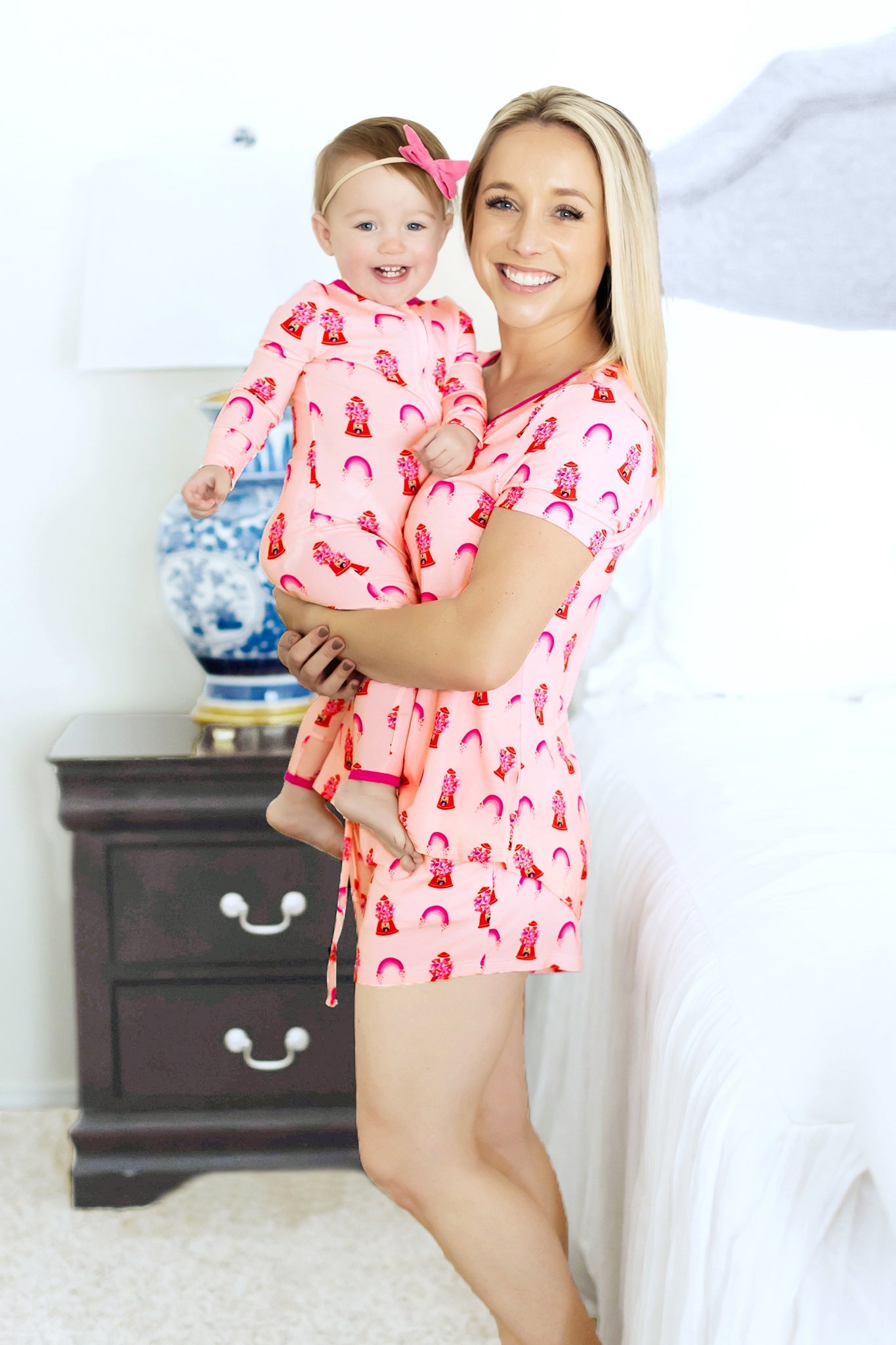 Pink farm shortsleeved pj and lovey popular