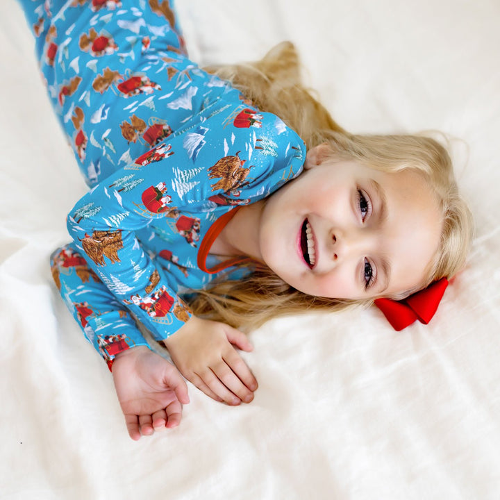 Santa & Highland Cattle Sleighs Long Sleeve Pajama Set (0-24m)